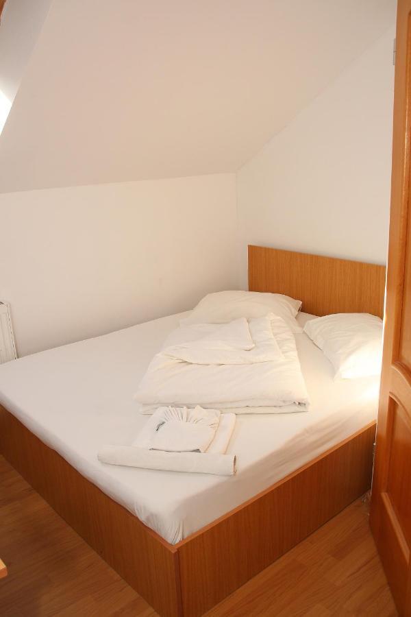 Pensiunea Timisoara Room photo